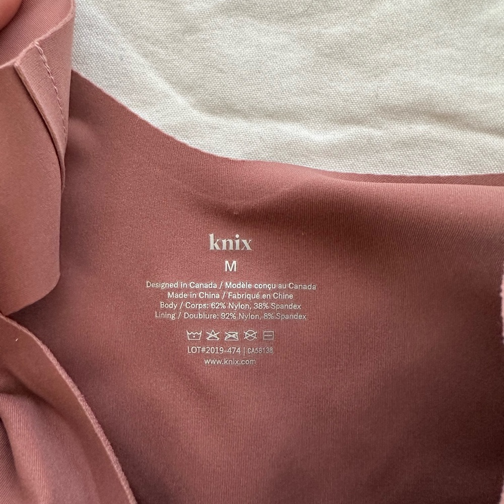 Knix Evolution Tank - Picture 2 of 6